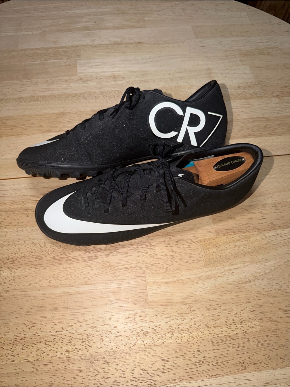 Nike Mercurial Victory V CR7 Ronaldo 684878-014 Soccer Turf Mens Size 11.5